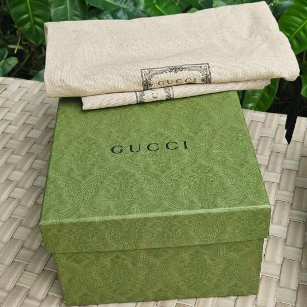 Gucci Women's Hot Pink Logo Slingback Sandals - Picture 11 of 15